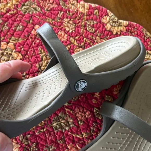 CROCS Brown Slide Sandals - Picture 3 of 6